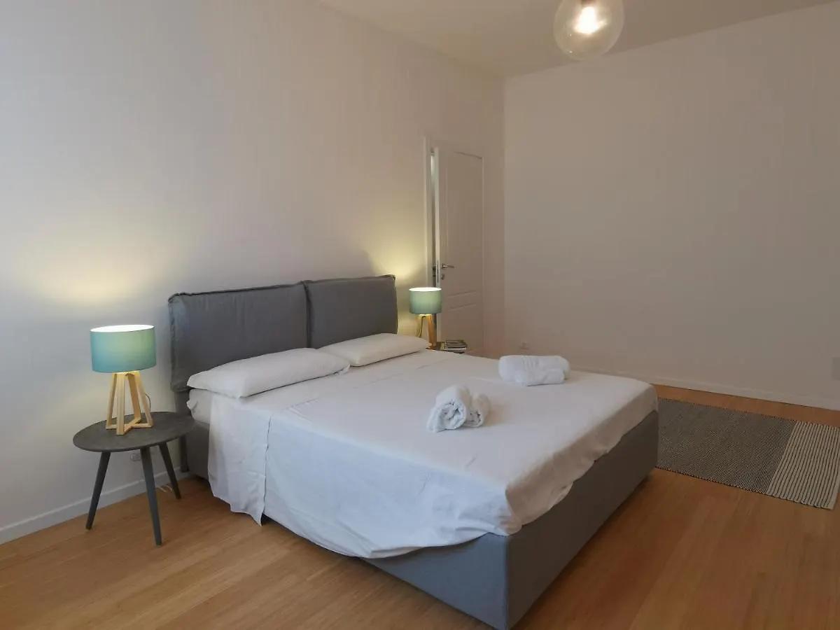 Vicolo Leoni Suites Verona Guest house
