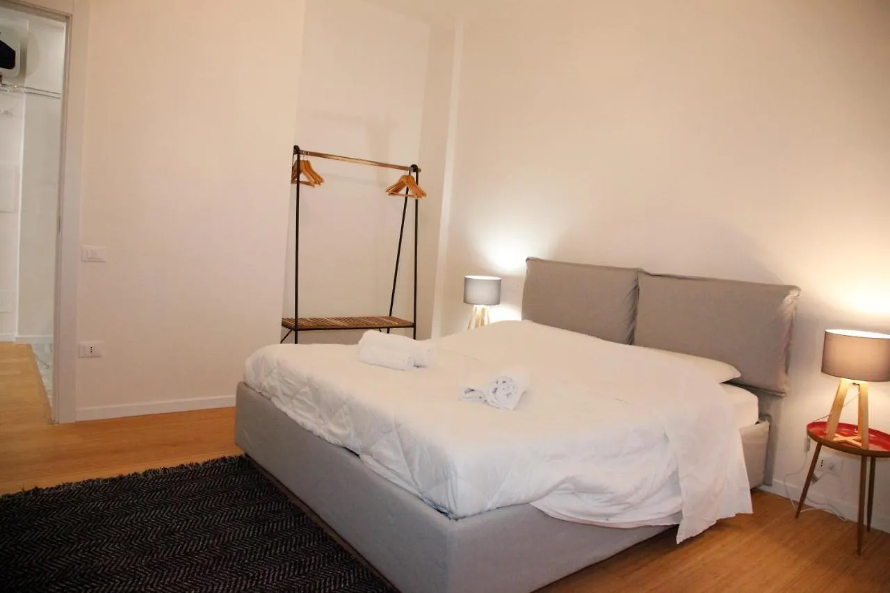 Vicolo Leoni Suites 베로나 게스트하우스